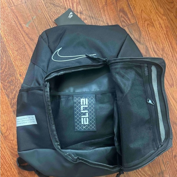 Nike Black Elite Backpack - Picture 16 of 16